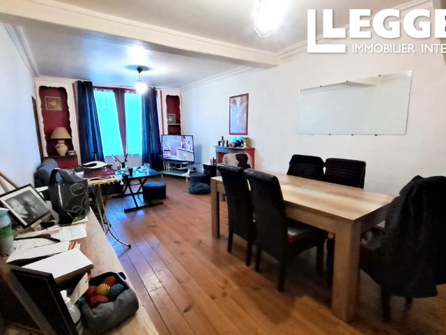 EXCELLENT RAPPORT QUALITÉ PRIX Maison familiale confortable et spacieuse avec 4 chambres, spa, POOL POSSIBLE