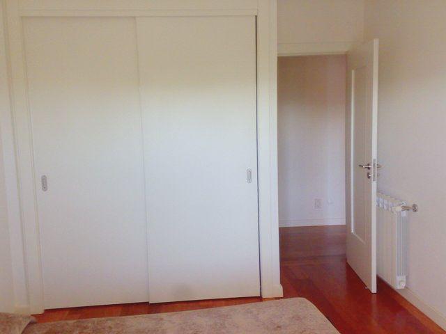 Excellent T2 furnished apartment in condominium in São Pedro do Estoril