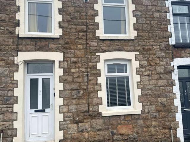 Excelsior Street, Waunlwyd, Ebbw Vale 3 bed terraced house to rent £795 pcm £183 pw