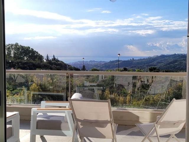 Excepcional apartamento de 3 dormitorios — 110 m² con terraz. 140m² La Cala de Mijas