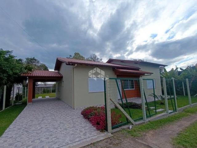 Excepcional Casa em Glorinha