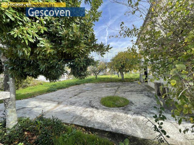 EXCEPCIONAL CHALET CON GRAN TERRENO, ESTANQUE PISCINA, TERRAZA Y GARAJE