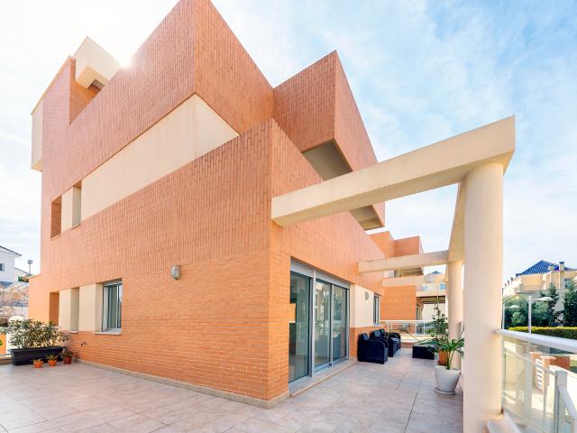 Excepcional Chalet en Campo de Golf