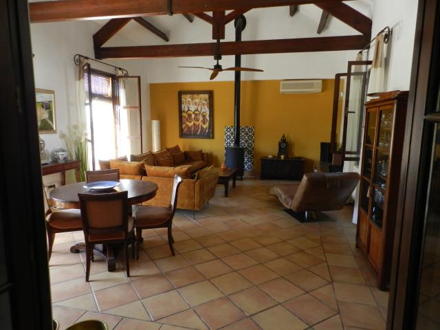Excepcional Cortijo ecuestre en venta cerca de Morón de la Frontera, Sevilla