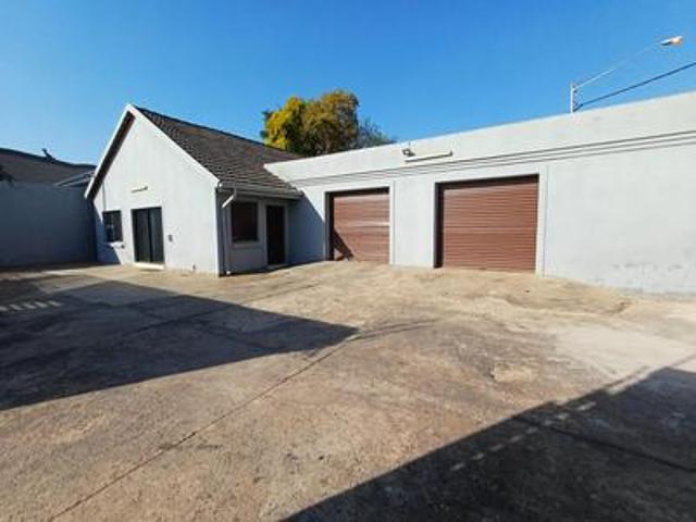 exceptional 6 bedroom home with busi.