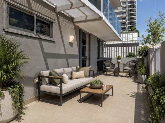 EXCEPTIONAL 87m2 APARTMENT WITH AN IMPRESSIVE 32m2 TERRACE