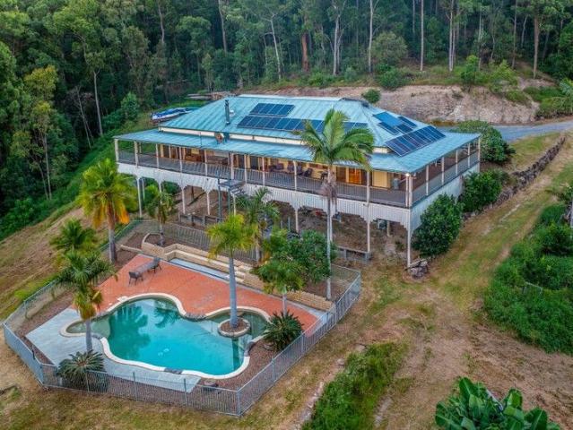 Exceptional 8.6 Hectare Riverfront Acreage with Endless Potential