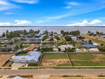 Exceptional 1000m² Block Just Moments From Lake Mulwala!