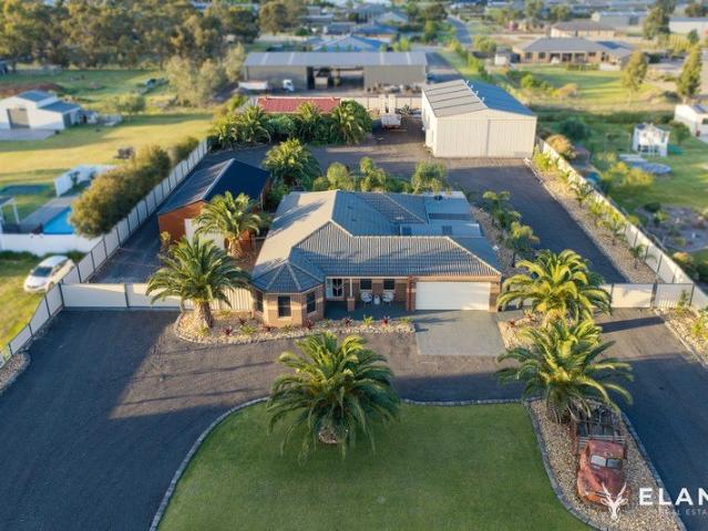 Exceptional 1.04 Acre Estate with Three Sheds, Extensive Workshop Facilities & Premium Infrastructure