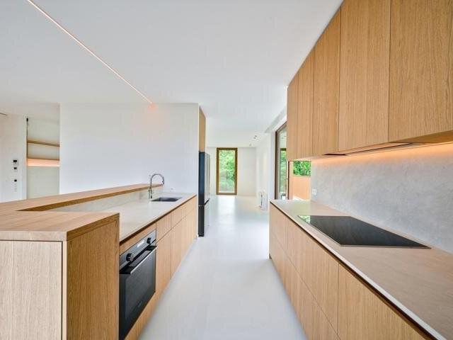 Exceptional 3 bedroom penthouse with panoramic terrace