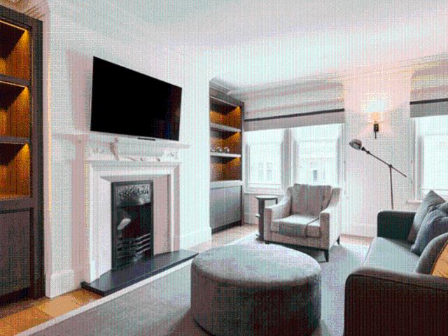 Exceptional Third Floor Interior Designed One Bedroom Apartment with Concierge