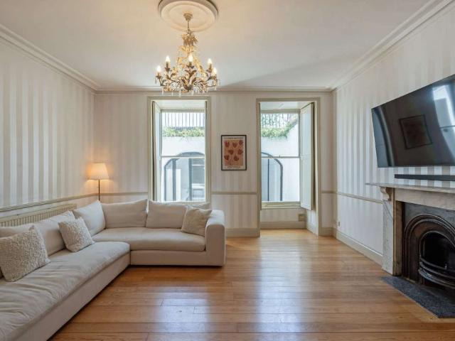 Exceptional Three Bedroom Maisonette with Garden Office | Clifton Village