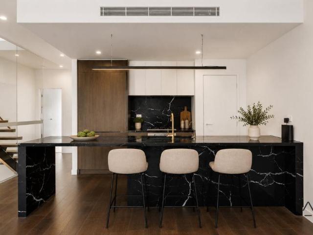 Exceptional Three Level Residence with Luxury Rooftop Terrace & Beachside Lifestyle