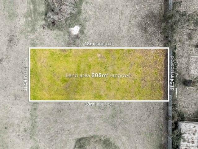 Exceptional Value! Coastal Lifestyle or Investment Opportunity