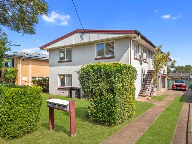 Exceptional Value, Natural Light & North East Aspect