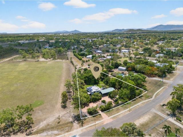 Exceptional Value on Acreage Spacious Family Home with Shed, Studio & Endless Potential