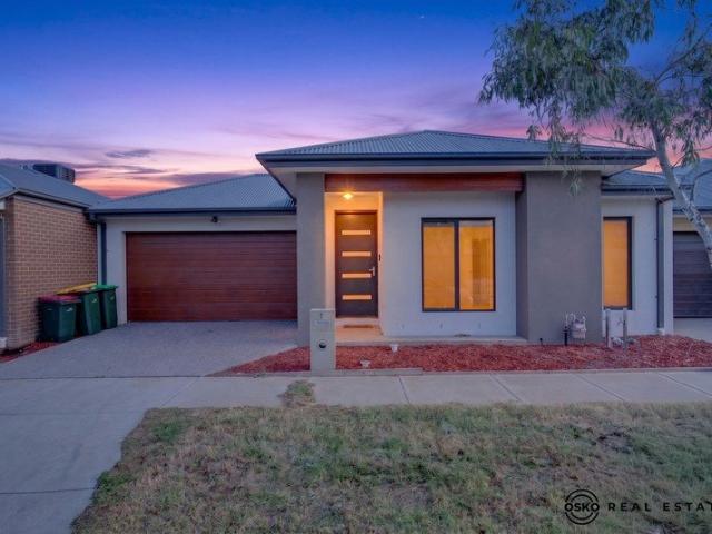 Exceptional Value & Rental Returns in Ellarook Estate!
