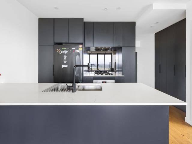Exceptional Views. Exceptional Living
