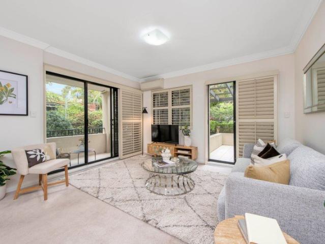 Exceptional village heart lifestyle apartment