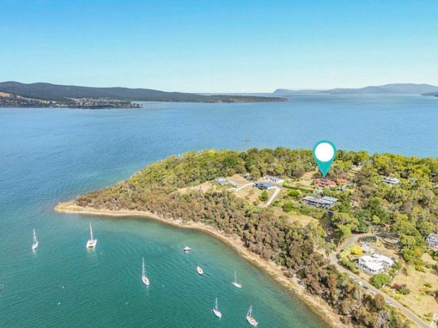 EXCEPTIONAL WATER VIEWS!