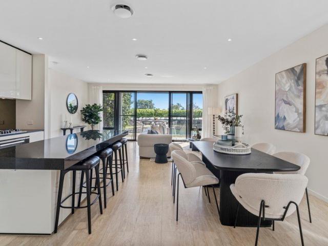 Exceptional Waterfront Living at The Lakes Residences