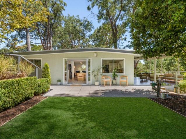 Exceptional Adelaide Hills living with flexible family spaces, a self contained granny flat, separate studio and superb entertaining areas