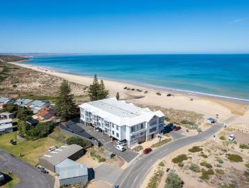 EXCEPTIONAL APARTMENT BUILDING IN SUPREME LOCATION