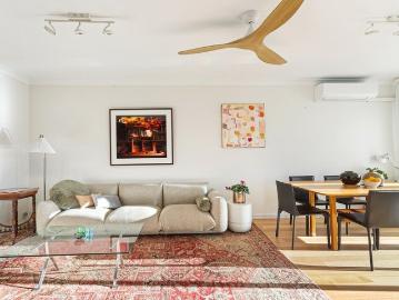 Exceptional apartment positioned for top floor serenity