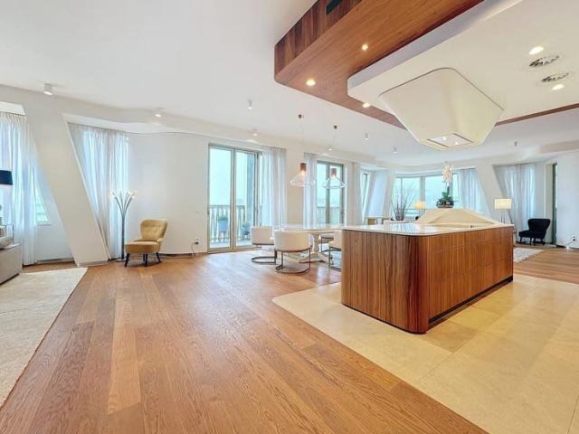 Exceptional apartment with 3 terraces Toison d'or