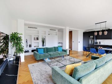 Exceptional apartment with EIFFEL Tower view, Paris Amsterdam Apartments for Rent