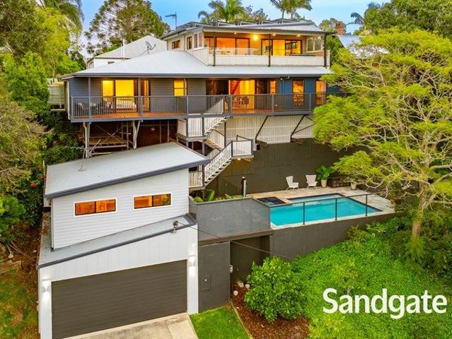 Exceptional Bayside living with Resort Style Luxury