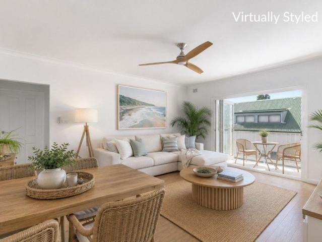Exceptional Beachside Two Bed Plus Study