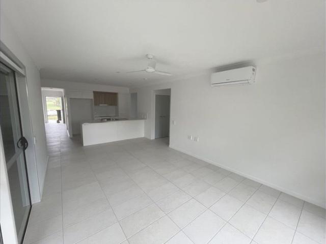EXCEPTIONAL BRAND NEW BUILD 4 BEDROOMS 4 BATHROOMS
