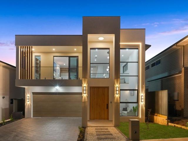 Exceptional Brand New Five Bedroom Luxury Home!