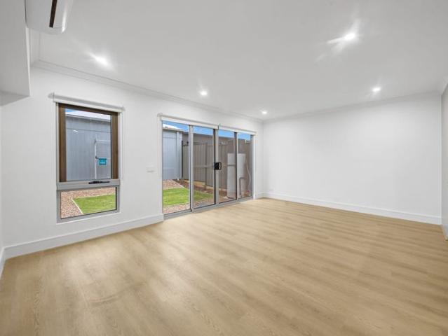 EXCEPTIONAL BRAND NEW HOME