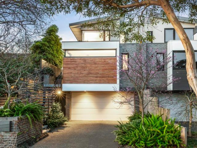 Exceptional Contemporary Living, North Facing And Beautifully Considered