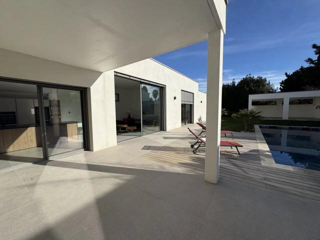 EXCEPTIONAL CONTEMPORARY VILLA IN PÉROLS ? MONTPELLIER, FRENCH RIVIERA