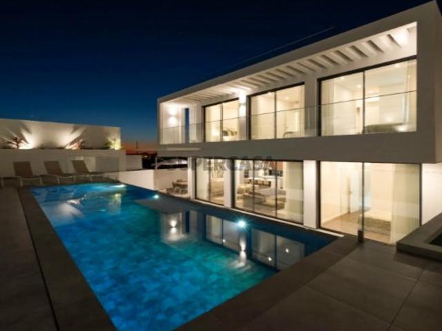 Exceptional Contemporary Villa near Loulé