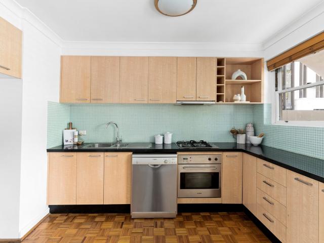 Exceptional Courtyard Living in the Heart of Elsternwick