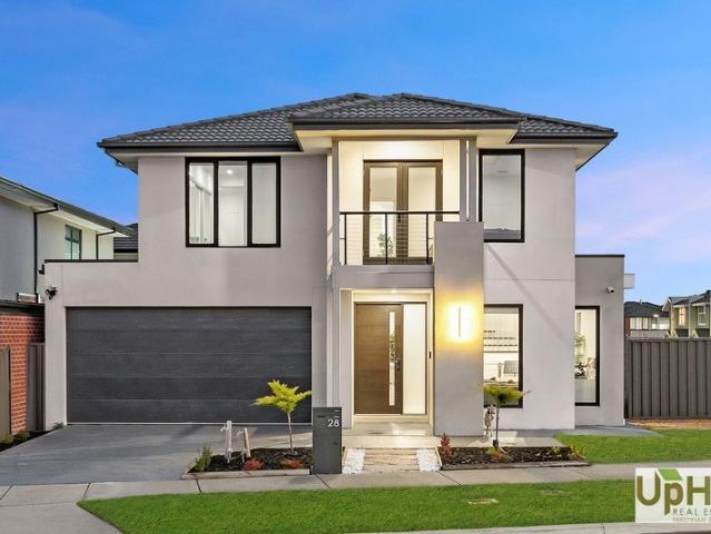 Exceptional Double Storey Family Home in Elite Minta Estate. !