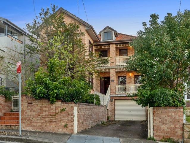 Exceptional Drummoyne Residence