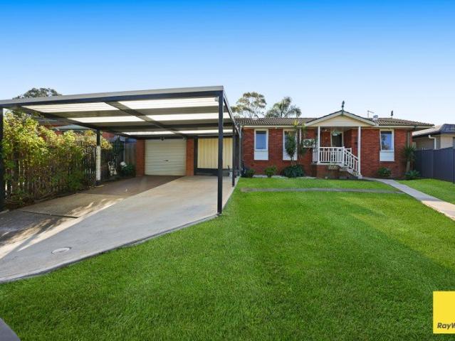 Exceptional Dual Income Opportunity in Prime Airds Location!