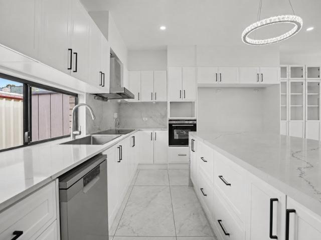 EXCEPTIONAL DUAL LIVING VACANT & READY TO SELL!