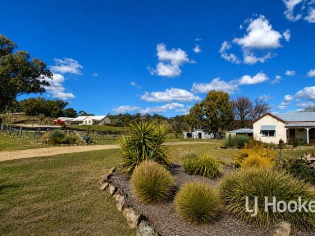 Exceptional Dual Living Opportunity on 30 Acres Just 25 Minutes from Inverell