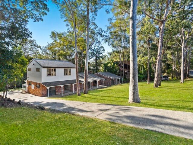 Exceptional Family Acreage with Fully Self Contained Guest House
