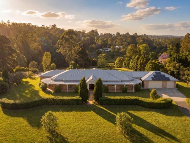 Exceptional Family Acreage in a Blue Chip Location
