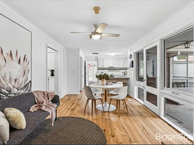 Exceptional Family Home with Multiple Living Areas & Outdoor Entertaining