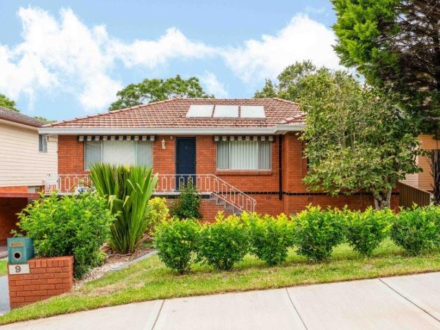 Exceptional Family Home with Dual Living Potential & Duplex Opportunity STCA in the Carlingford West Public School Catchment