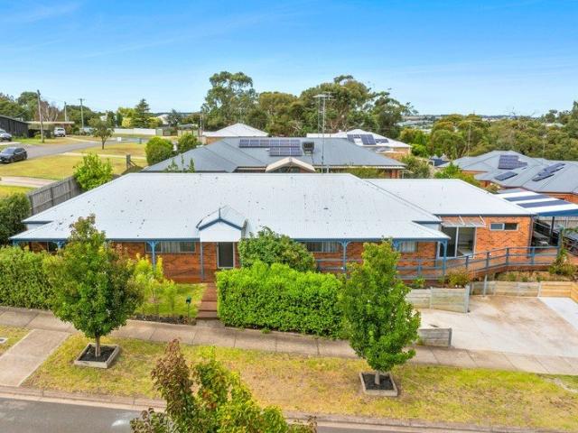 Exceptional Family Home with Luxury and Space in Drysdale