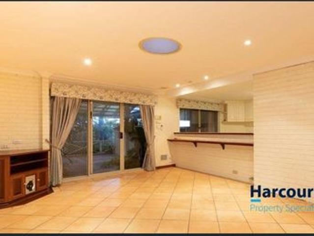 Exceptional Family Home with Pool, Study & Convenient Location